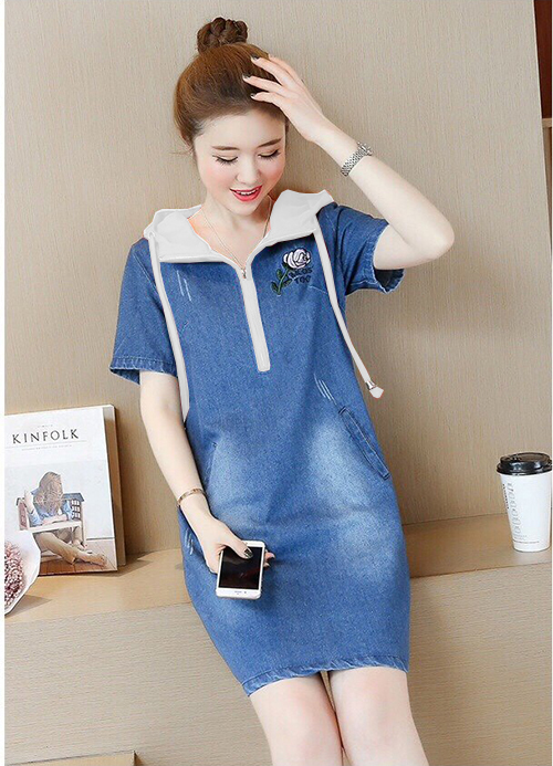 Đầm Jean Suông Phối Nón Thêu Hoa Hồng - NJ2839